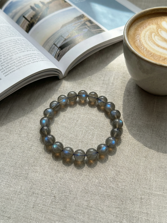 Natural Gray Moonstone Beaded Bracelet: Capture the Celestial Glow