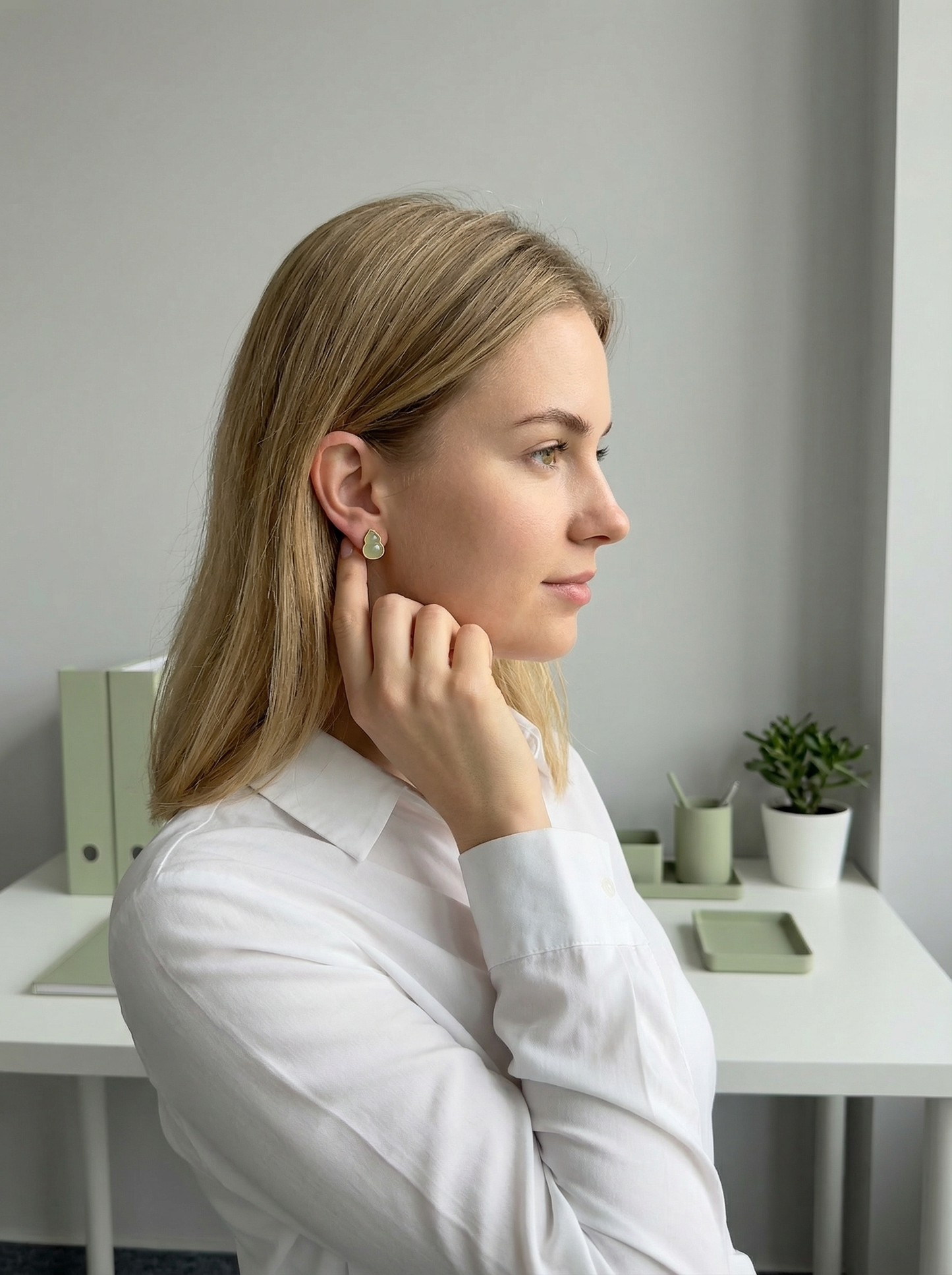Handcarved Natural Hetian Jade Gourd Stud Earrings